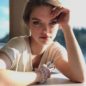 Meet your Posher, Sara